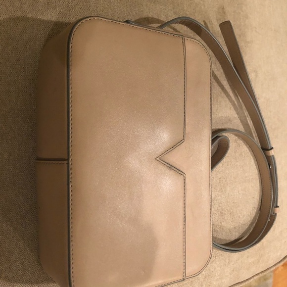 SALE Vince Signature Collection Small Camera Bag - Picture 4 of 8